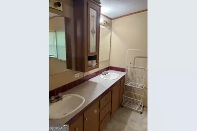 54 Skyland Drive W, Locust Grove, GA 30248 - Photo 5