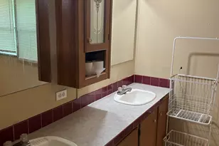 54 Skyland Dr W, Locust Grove, GA 30248 - Photo 5