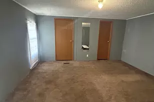 269 Lakeview Dr, Locust Grove, GA 30248 - Photo 9