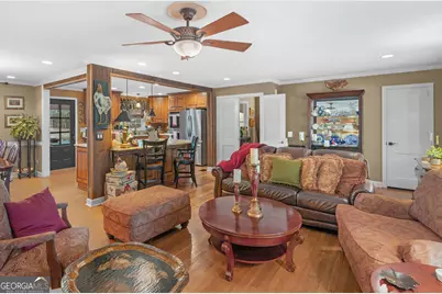 565 Sidney Drive, Griffin, GA 30223 - Photo 15