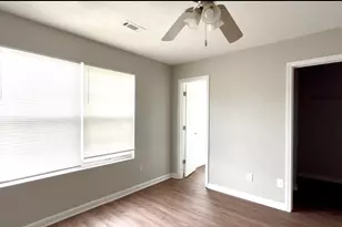 8570 Oakley Cir, Union City, GA 30291 - Photo 15