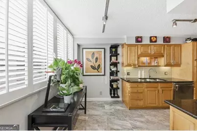 3530 Piedmont Road NE #F2, Atlanta, GA 30305 - Photo 13