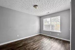 4110 Robin Cir, Atlanta, GA 30349 - Photo 11