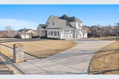 4542 Montclair Circle, Gainesville, GA 30506 - Photo 5