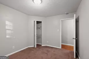 996 Forest Valley Dr SE, Atlanta, GA 30354 - Photo 17