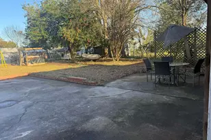 211 Dromedary St, Woodbury, GA 30293 - Photo 33