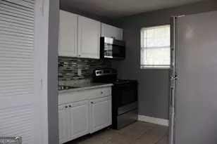 884 NW Neal St, Atlanta, GA 30314 - Photo 3