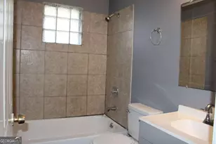 884 NW Neal St, Atlanta, GA 30314 - Photo 9