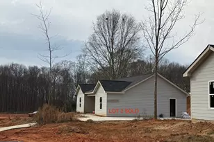 35 Lyla Ln, Canon, GA 30520 - Photo 3