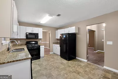 2420 Briar Knoll Road, Lithonia, GA 30058 - Photo 15