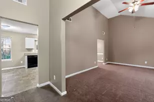 2420 Briar Knoll Rd, Lithonia, GA 30058 - Photo 9