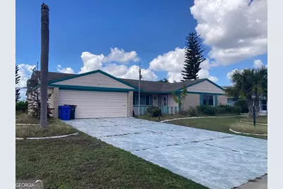 1202 Desert Hills Drive, Sun City Center, FL 33573 - Photo 3