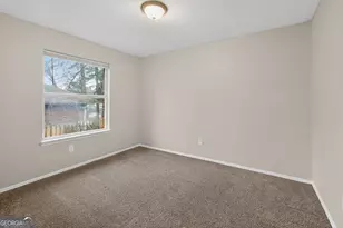 573 Woodstone Rd, Lithonia, GA 30058 - Photo 17