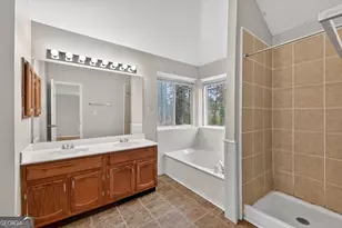 573 Woodstone Rd, Lithonia, GA 30058 - Photo 25