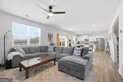 647 Cayenne Way, Lawrenceville, GA 30045 - Photo 9