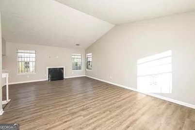 1211 To Lani Court, Stone Mountain, GA 30083 - Photo 3