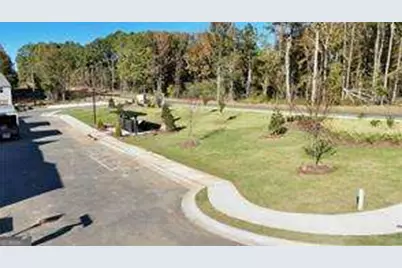 1080 Lucienne Boulevard, Auburn, GA 30011 - Photo 11