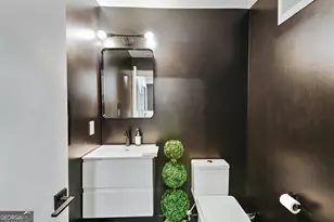 208 12th St NE, Atlanta, GA 30309 - Photo 33