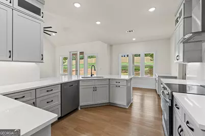 135 Oak Terrace Drive, Baldwin, GA 30511 - Photo 19