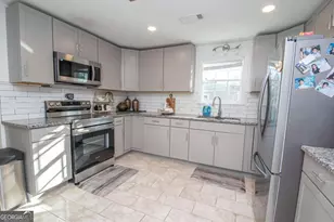 427 Fling Rd, Lagrange, GA 30240 - Photo 9