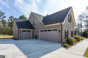 303 Tuxedo Cir, Forsyth, GA 31029 - Photo 27