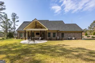 303 Tuxedo Cir, Forsyth, GA 31029 - Photo 25