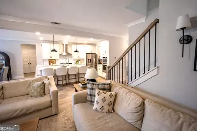 6833 Benjamin Drive, Flowery Branch, GA 30542 - Photo 13