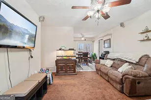 137 W James Cir, Hampton, GA 30228 - Photo 9