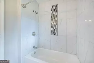 2439 Parkland Dr, Decatur, GA 30032 - Photo 15