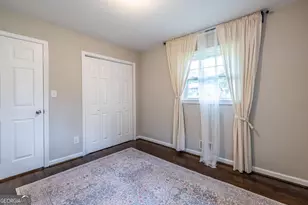 2439 Parkland Dr, Decatur, GA 30032 - Photo 11