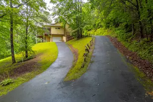 55 Cool Spring Ln, Clayton, GA 30525 - Photo 5