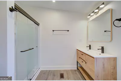 856 Walnut Drive, Monroe, GA 30655 - Photo 7