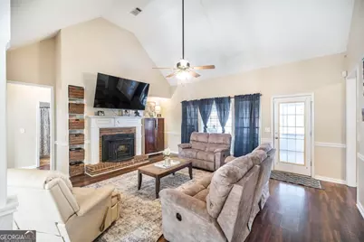 167 Holly Pointe, Warner Robins, GA 31088 - Photo 9