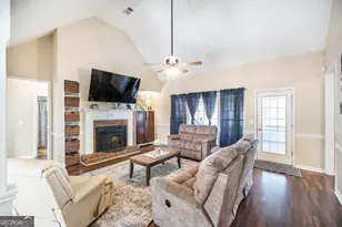 167 Holly Pointe, Warner Robins, GA 31088 - Photo 9