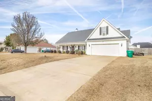 167 Holly Pointe, Warner Robins, GA 31088 - Photo 3