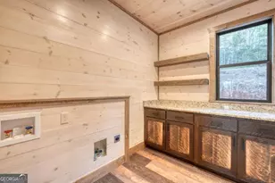 250 Wolf Creek Circle, Mineral Bluff, GA 30559 - Photo 41