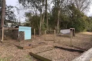 2581 Old Holton Rd, Macon, GA 31204 - Photo 23