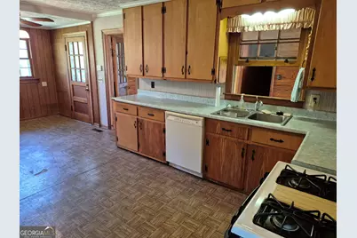 399 W Court Street, Wrightsville, GA 31096 - Photo 9