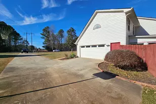 611 Lora Smith Rd, Newnan, GA 30265 - Photo 5