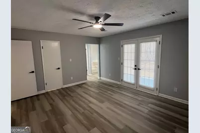 8869 Habersham Drive, Jonesboro, GA 30238 - Photo 23