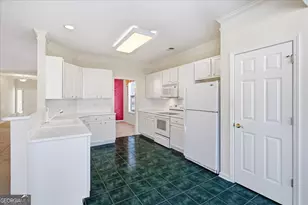 301 Singing Brook Ln, McDonough, GA 30253 - Photo 25