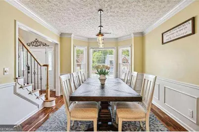 2152 Marne Glen NW, Kennesaw, GA 30152 - Photo 5