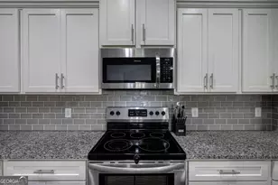 284 Meeler Cir, Bogart, GA 30622 - Photo 17