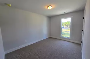 92 Armstrong Dr, Mansfield, GA 30055 - Photo 15
