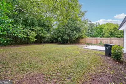 1382 Elizabeth Lane, East Point, GA 30344 - Photo 31