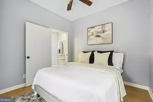 1382 Elizabeth Ln, East Point, GA 30344 - Photo 33