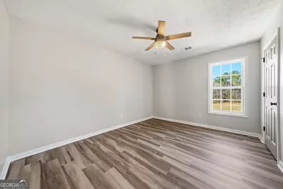 300 Emerald Way, Senoia, GA 30276 - Photo 33