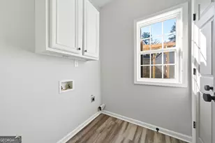 300 Emerald Way, Senoia, GA 30276 - Photo 11