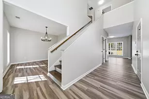 300 Emerald Way, Senoia, GA 30276 - Photo 5