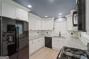 5160 W Chapel Hill Rd, Douglasville, GA 30135 - Photo 3